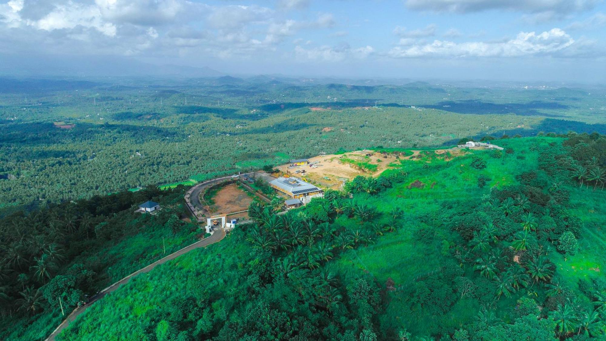 Misty Green Hills Parks & Resorts Kondotty Esterno foto