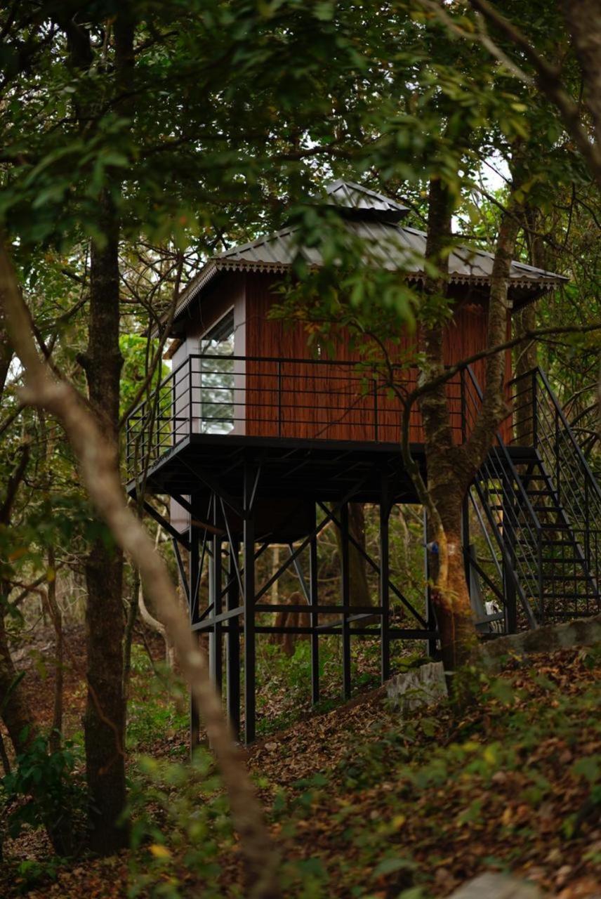 Misty Green Hills Parks & Resorts Kondotty Esterno foto
