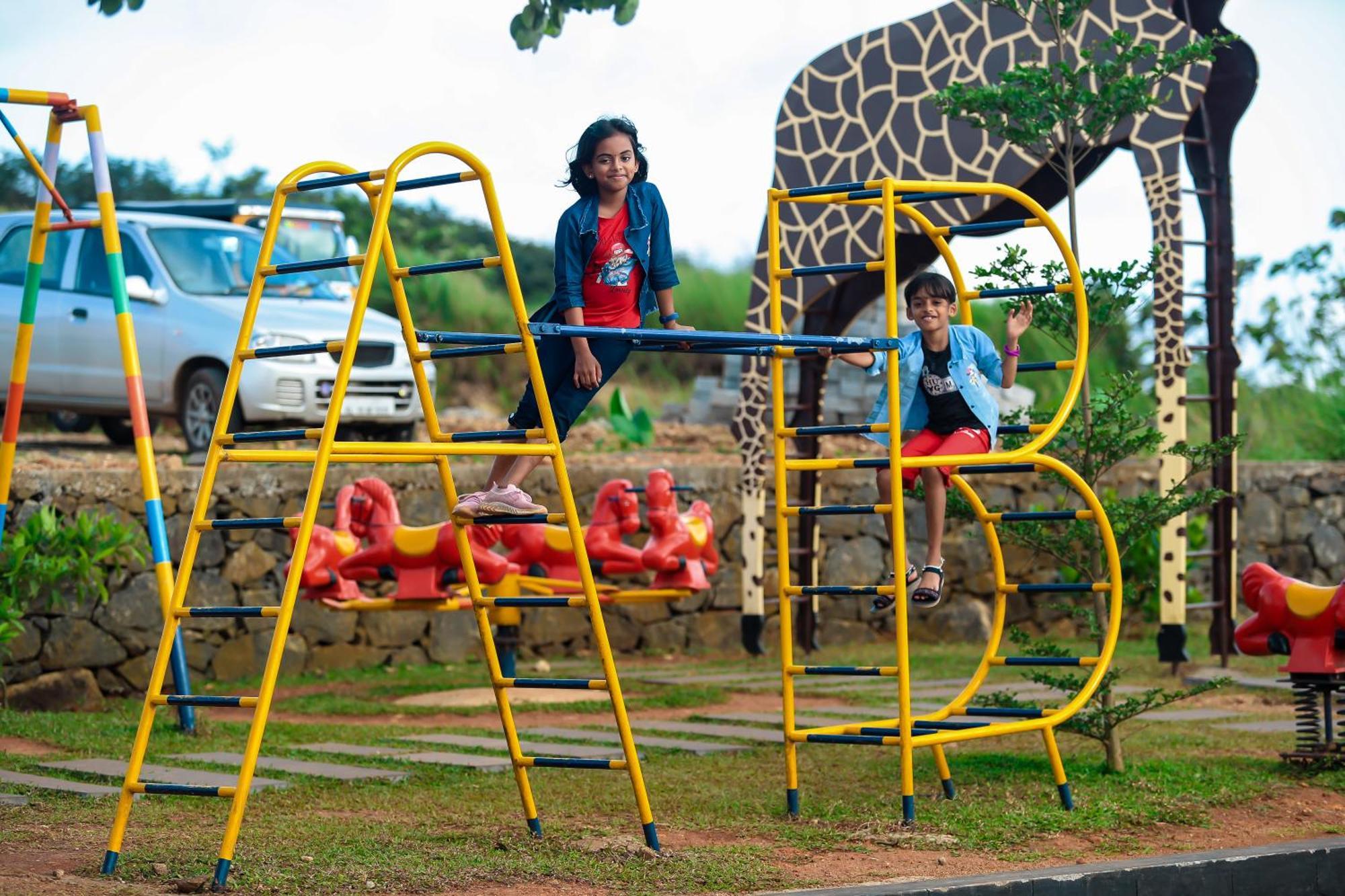 Misty Green Hills Parks & Resorts Kondotty Esterno foto