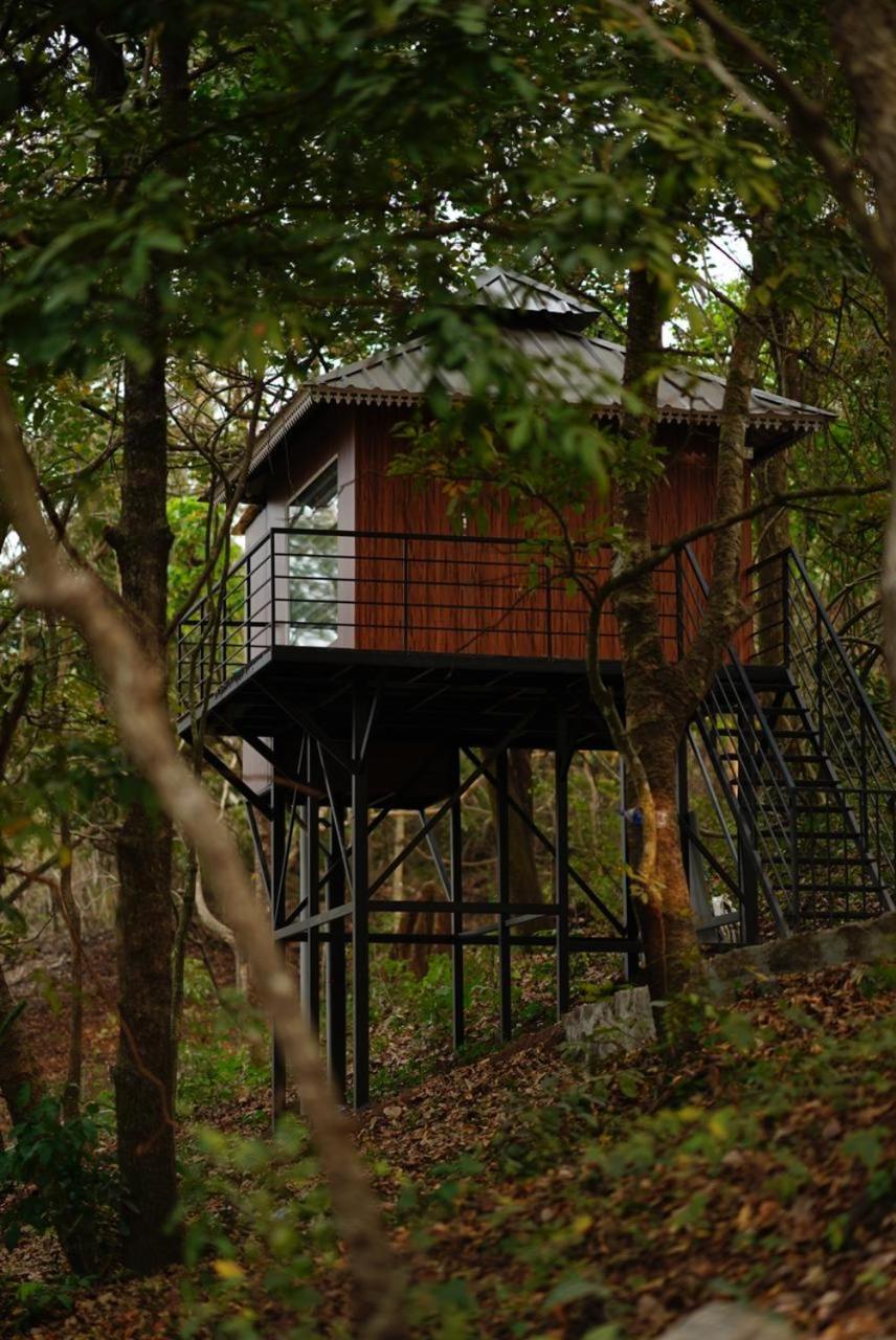 Misty Green Hills Parks & Resorts Kondotty Esterno foto