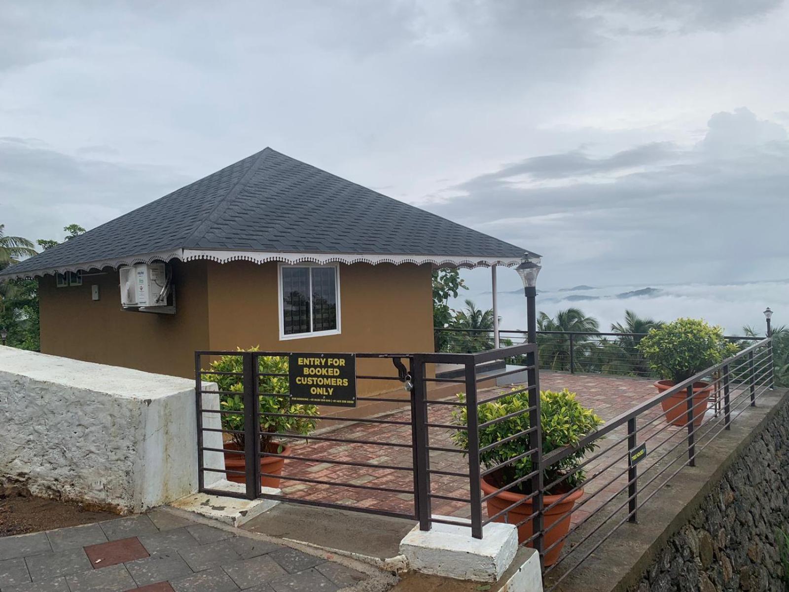 Misty Green Hills Parks & Resorts Kondotty Esterno foto