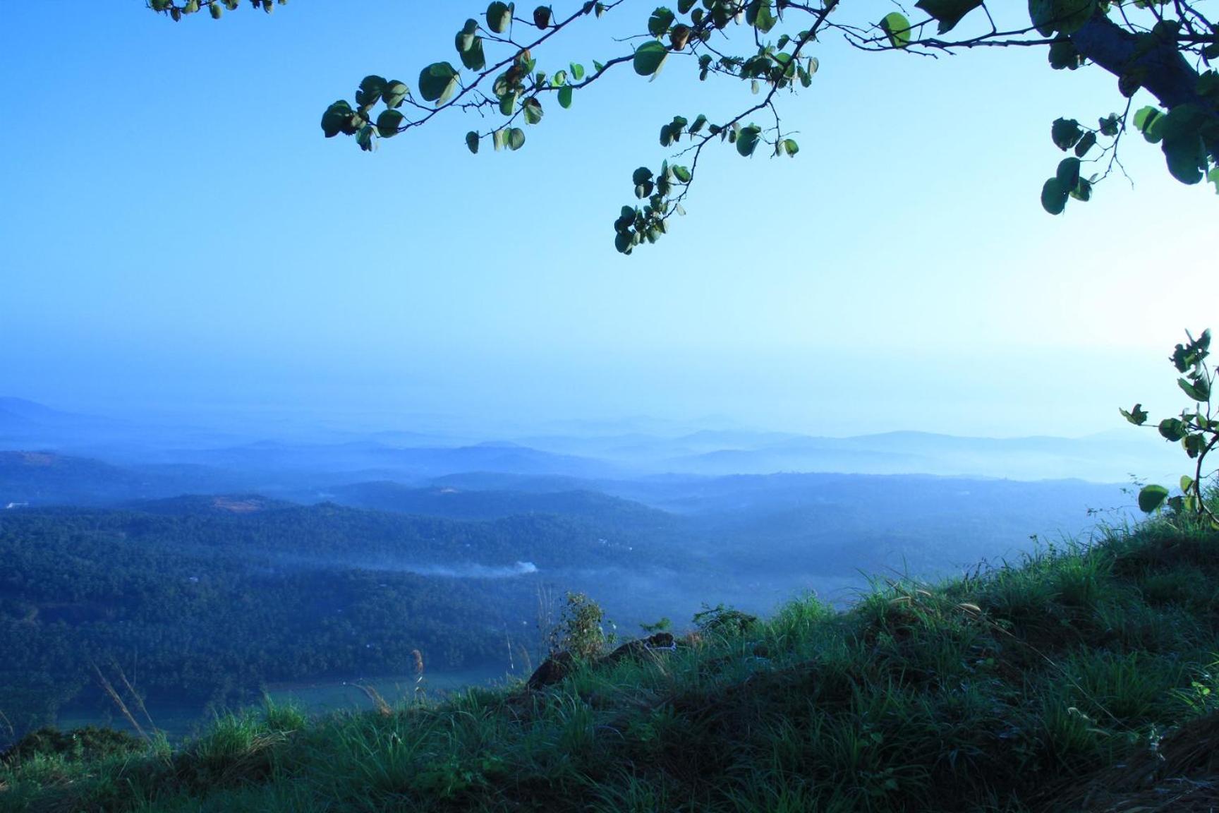 Misty Green Hills Parks & Resorts Kondotty Esterno foto